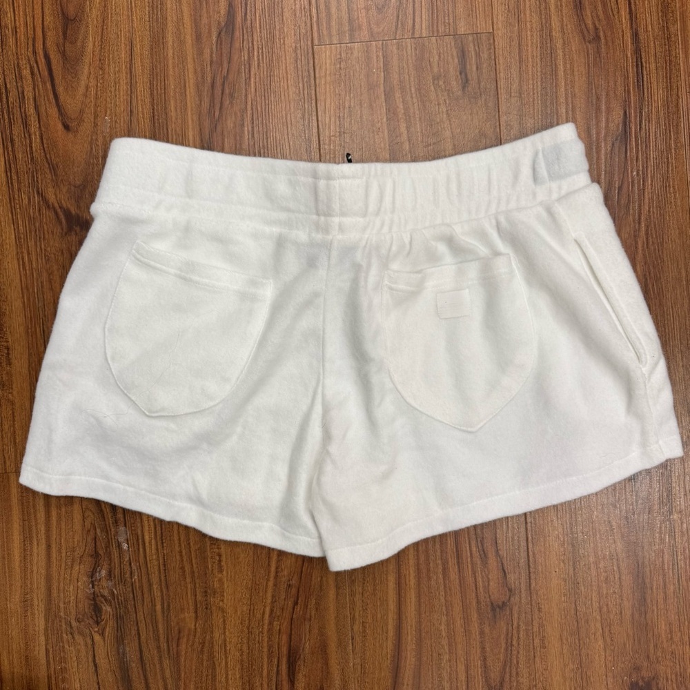Nwt Kendall + Kylie Women's Wide Drawstring Shorts Size Xl — image 4 of 5